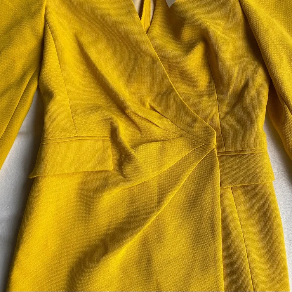 🥂 ZARA YELLOW SQUARE SHOULDER LONG SLEEVE ASYMMETRICAL MINI DRESS! - Picture 8 of 13